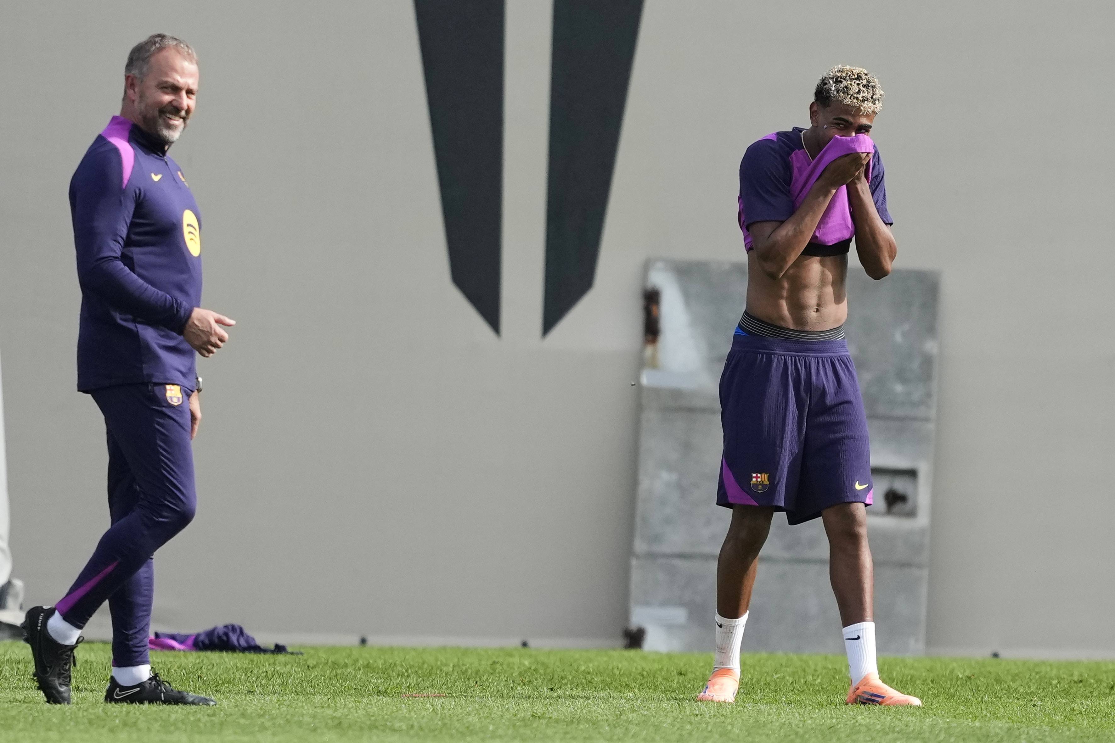 今晚巴塞罗那备战欧冠，临场应变细节曝光，媒体盛赞，赛程密集仍需轮换(巴塞罗那队史最佳阵容)