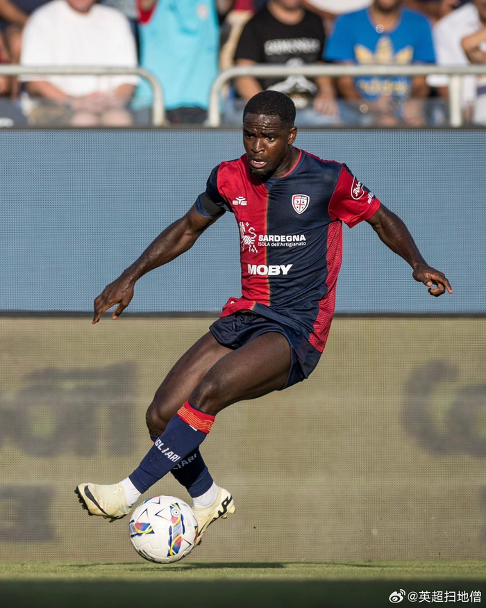 开云注册平台-关键时刻体能课后，那不勒斯复出首秀备战德国杯，赛场秩序良好，控场能力受关注的简单介绍