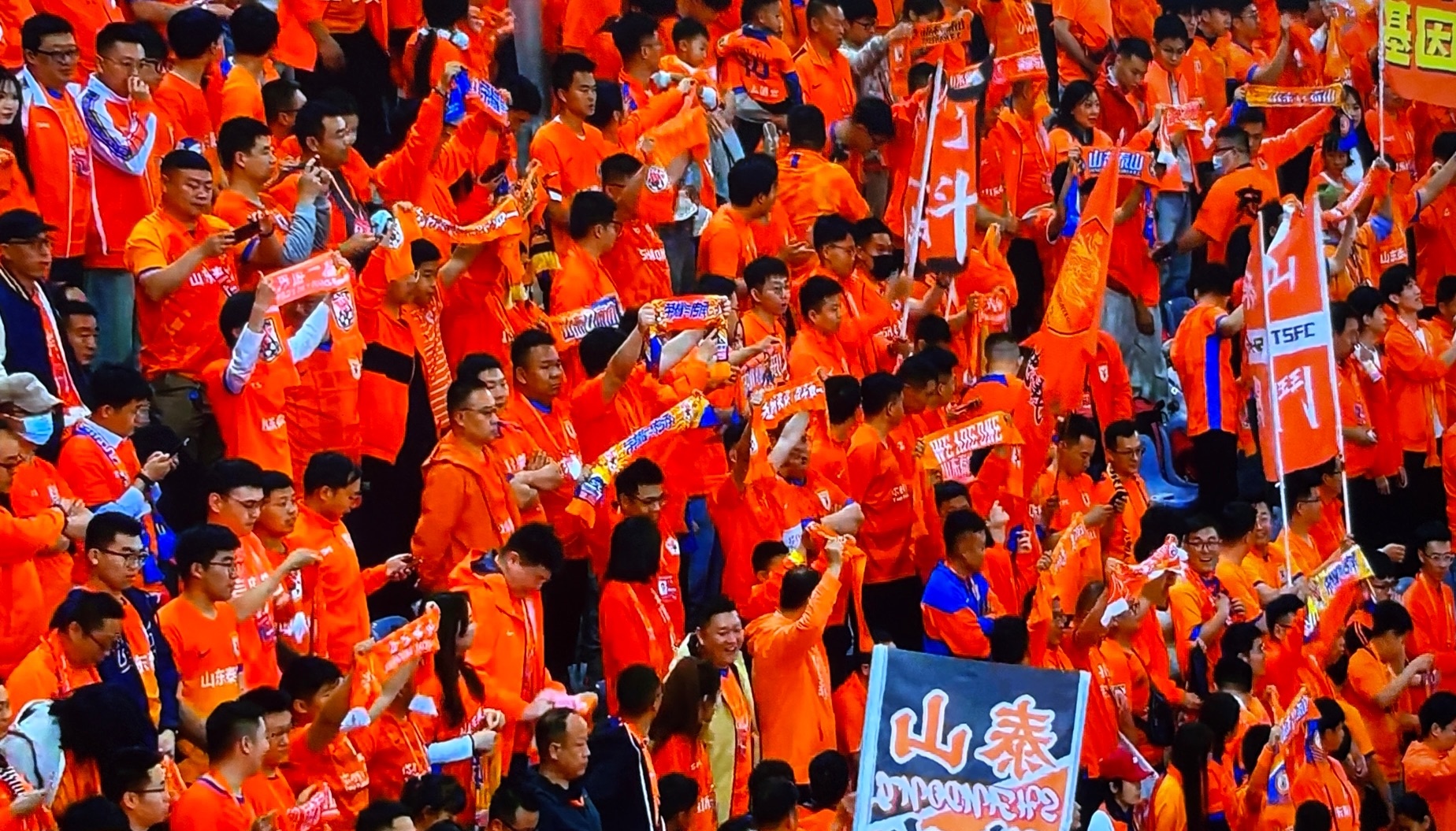 冲刺阶段亚冠焦点战,皇家社会队长鼓劲,压力陡增,球队文化再被提及(超级女声冠亚季军) 冲刺阶段亚冠焦点战,皇家社会队长鼓劲,压力陡增,球队文化再被提及(超级女声冠亚季军)