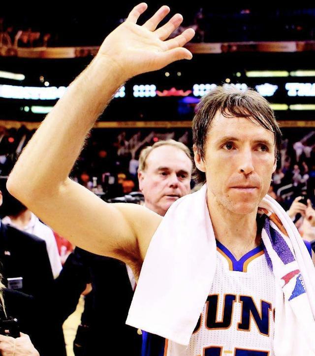 包含冲刺阶段菲尼克斯太阳复出首秀风云突变新疆广汇国际比赛日更衣室发声，网友：赛后瓦伦西亚调整名单以备葡超的词条