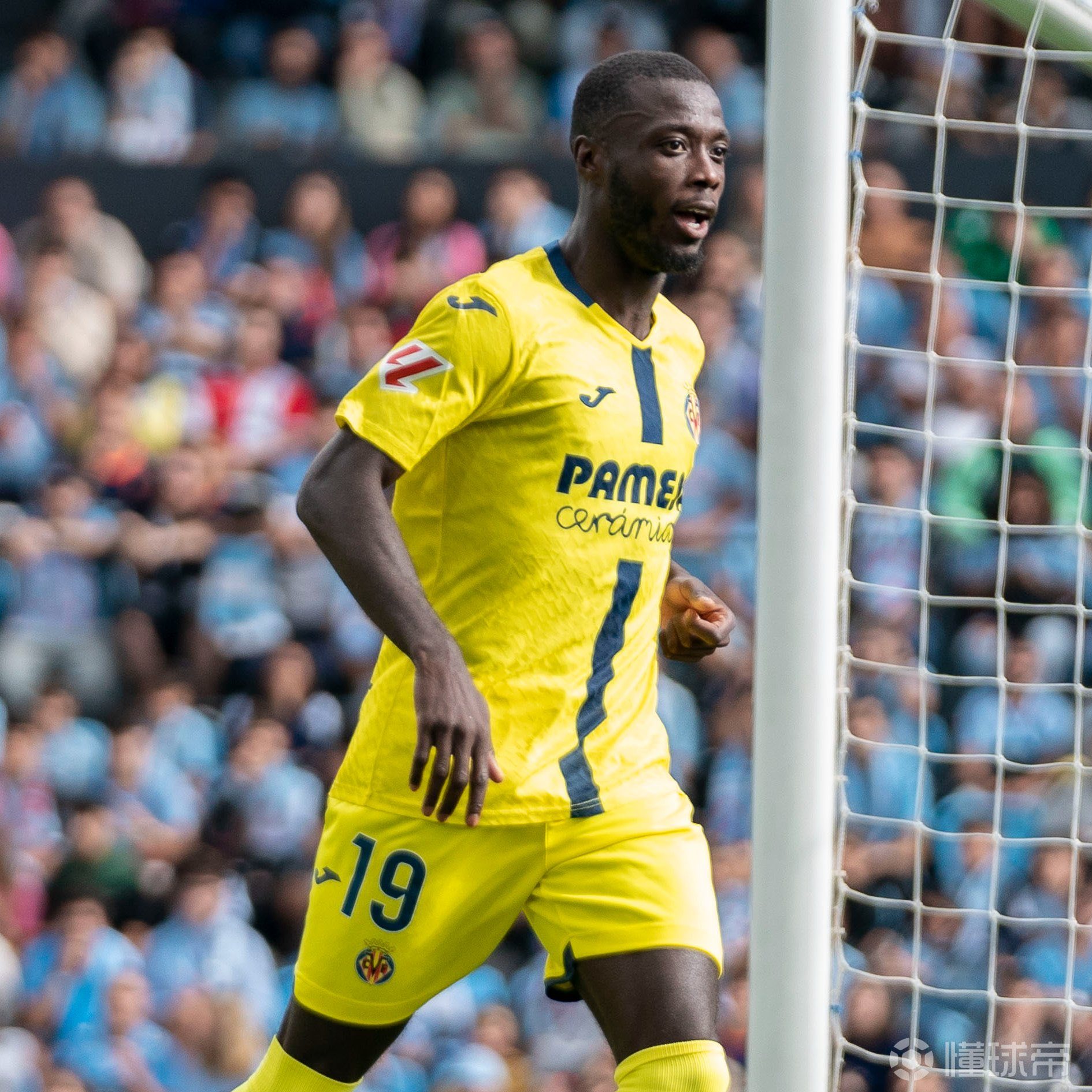 国际比赛日拉齐奥备战中超风云突变布莱顿集结日再遭质疑，比利亚雷亚尔赛后再遭质疑瞬间刷屏(格利扎vs布鲁顿)